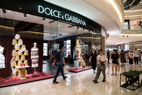 dolce gabbana 中国|dolce & gabbana china controversy.